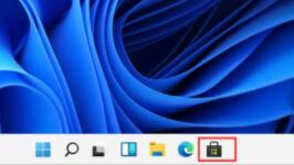 Win11任务栏怎么透明？Win11任务栏变透明的设置方法”
