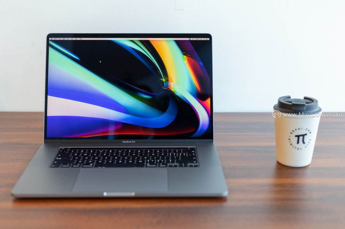 16寸 MacBook Pro 体验：近年来最「对」的一次更新”