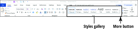 如何在Word 2019中应用样式和样式集？”